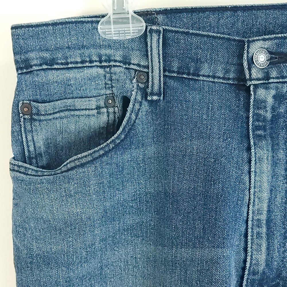 Levi's 550 Jeans Men's 36x30 Blue Denim Distressed - Picture 3 of 14